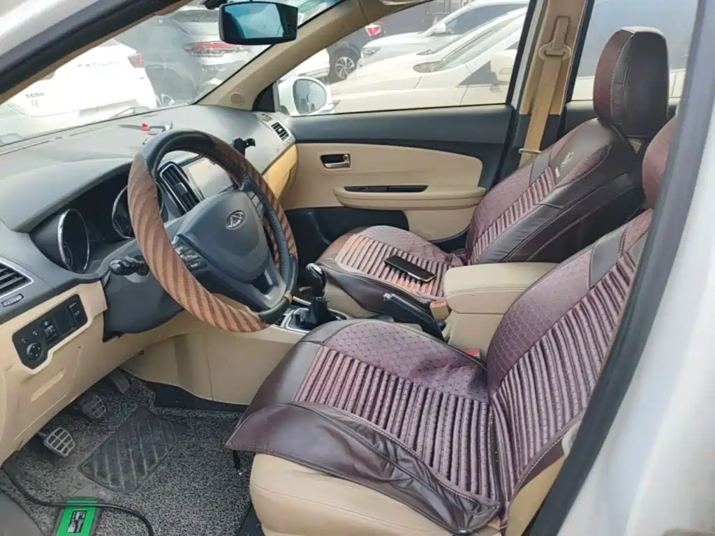 Chery E3 — миниатюра 15