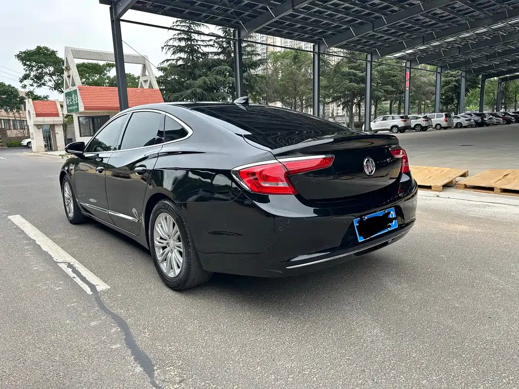 Buick LaCrosse — миниатюра 4