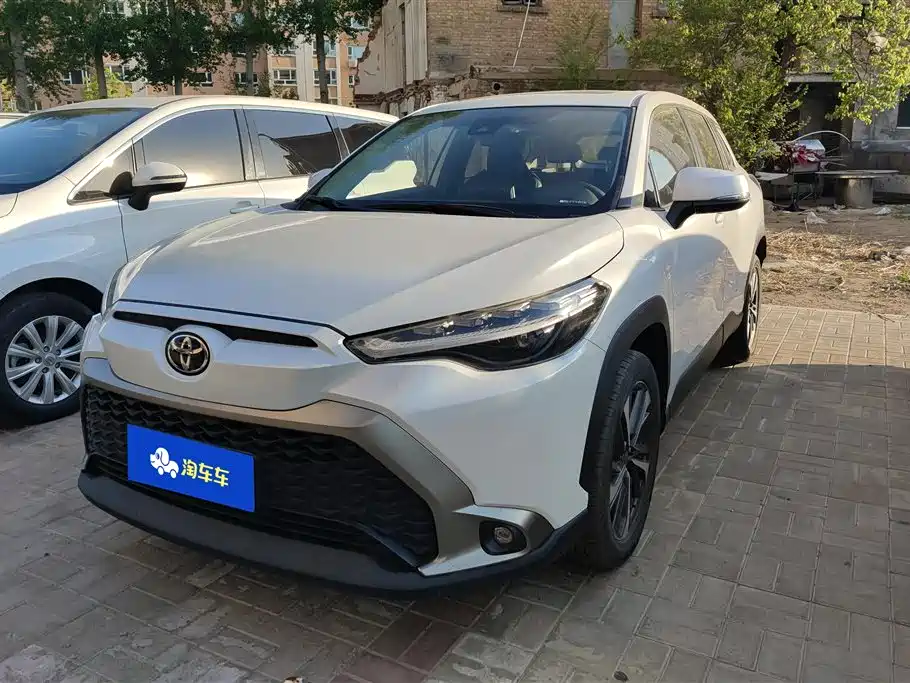 Toyota Frontlander 2022