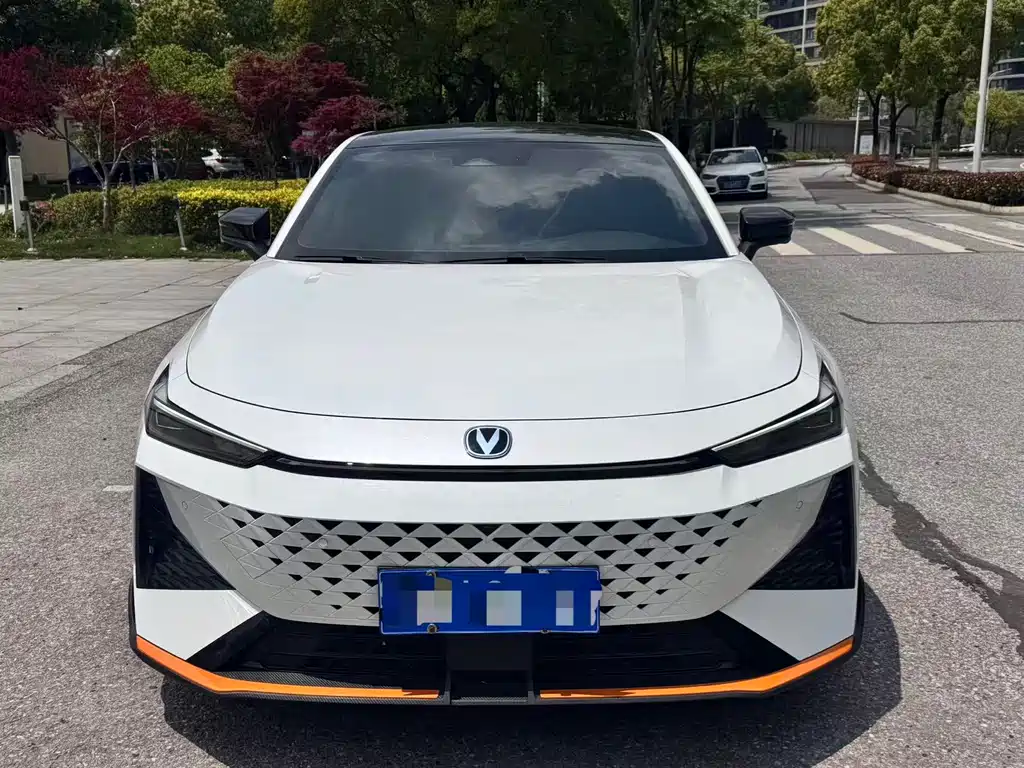 Changan UNI-V — миниатюра 2