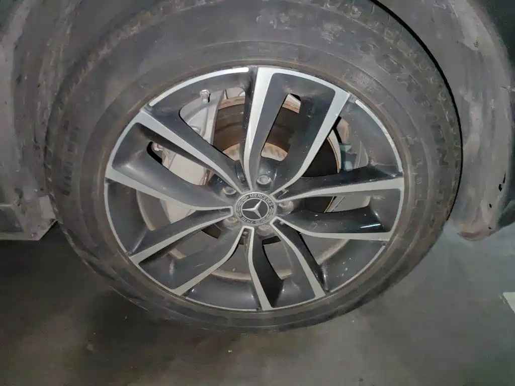 Mercedes-Benz GLC — миниатюра 24