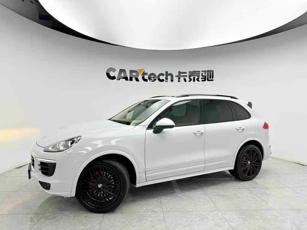 Porsche Cayenne 2016