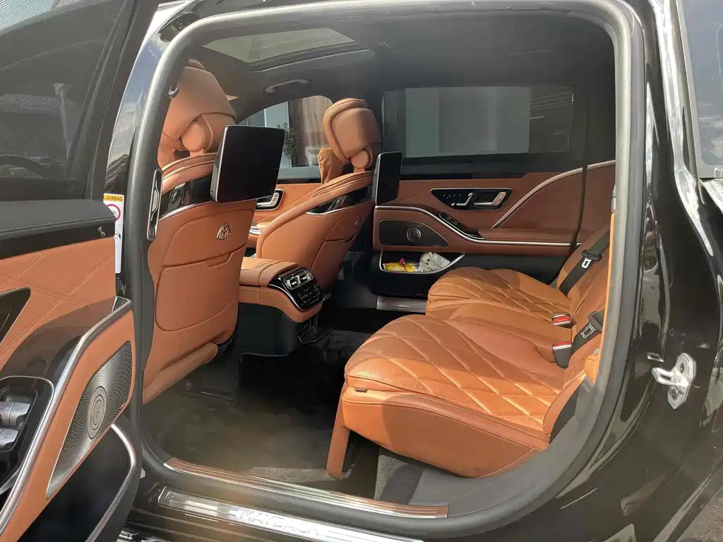 Mercedes-Benz S-Class — миниатюра 15