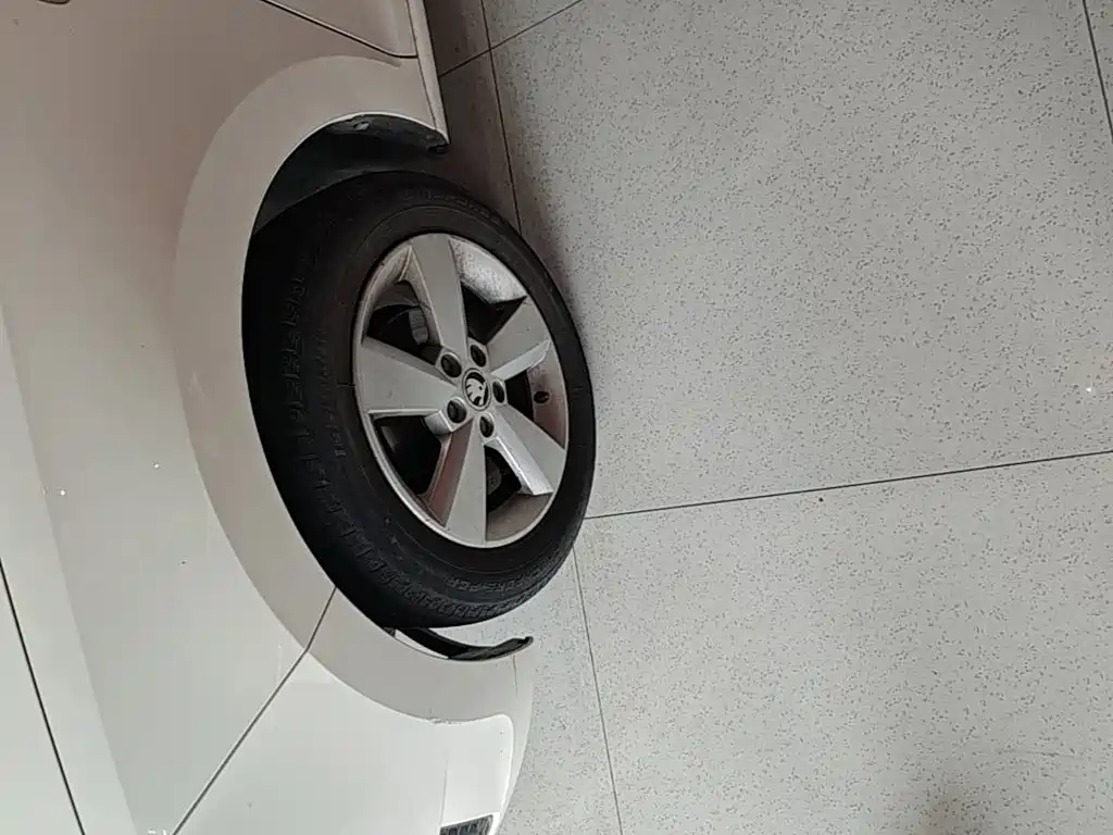 Skoda Rapid — миниатюра 23