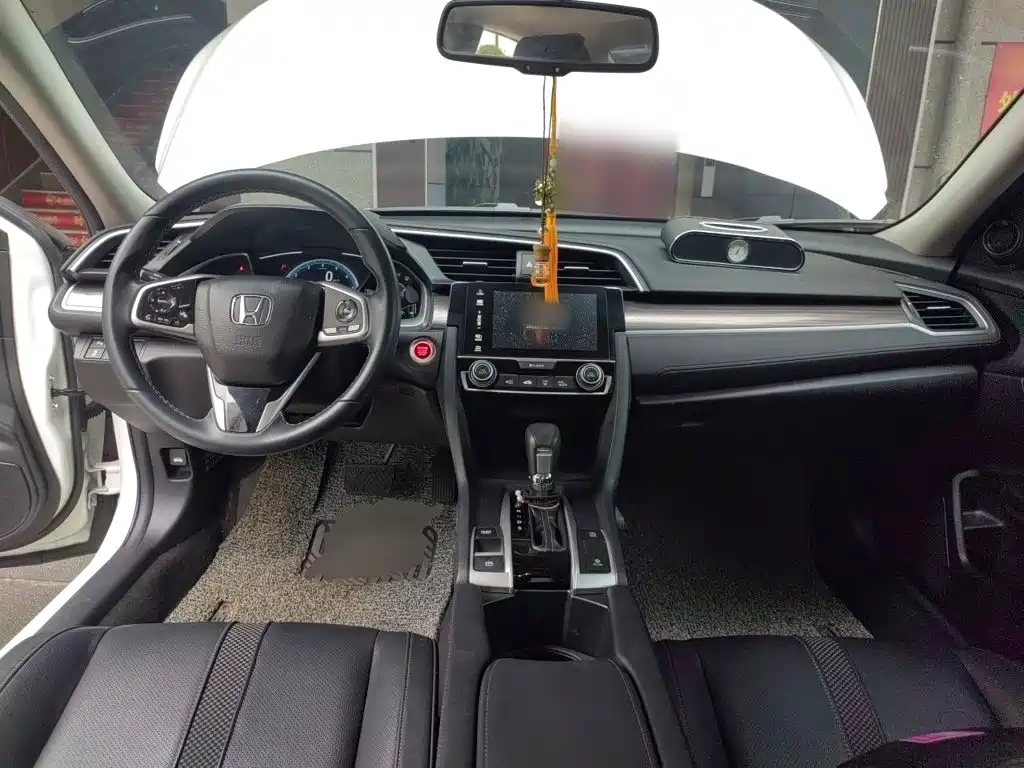 Honda Civic — миниатюра 5