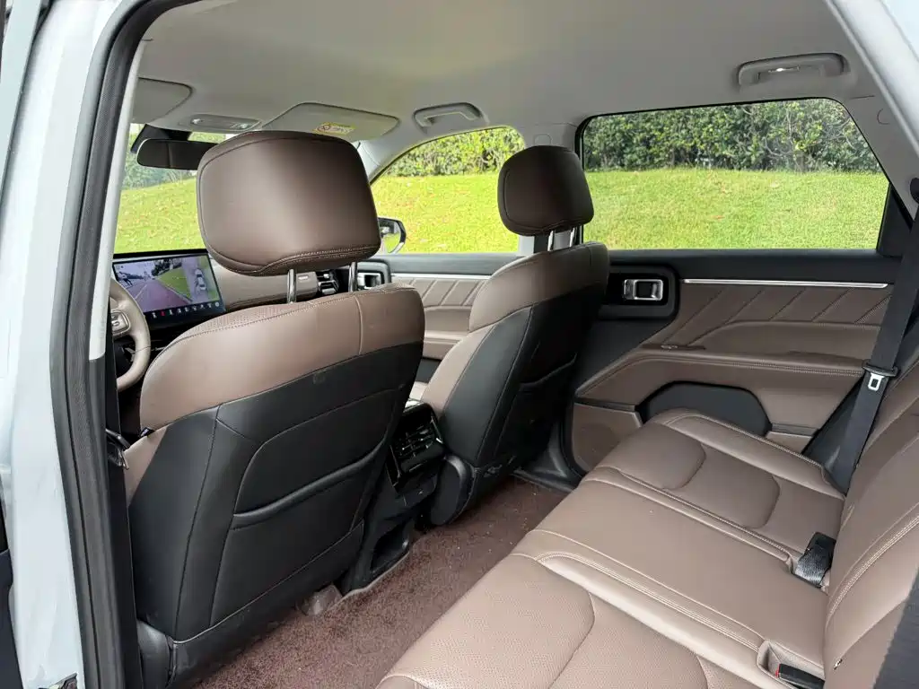 Wuling Xingguang 560 New Energy — миниатюра 11
