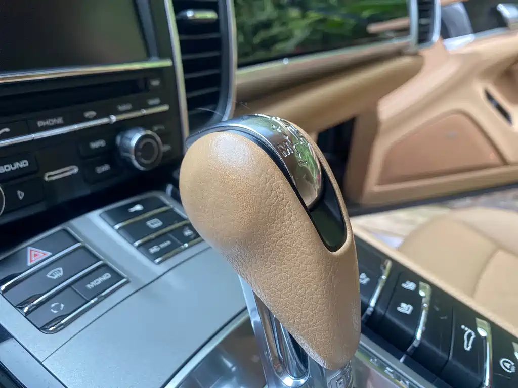 Porsche Panamera — миниатюра 13