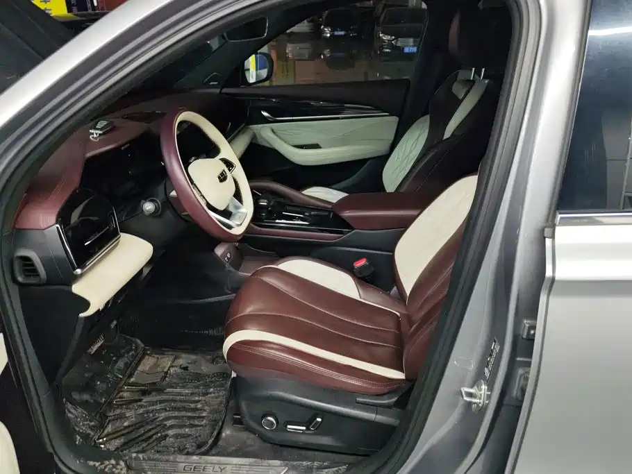 Geely Xingyue L — миниатюра 9