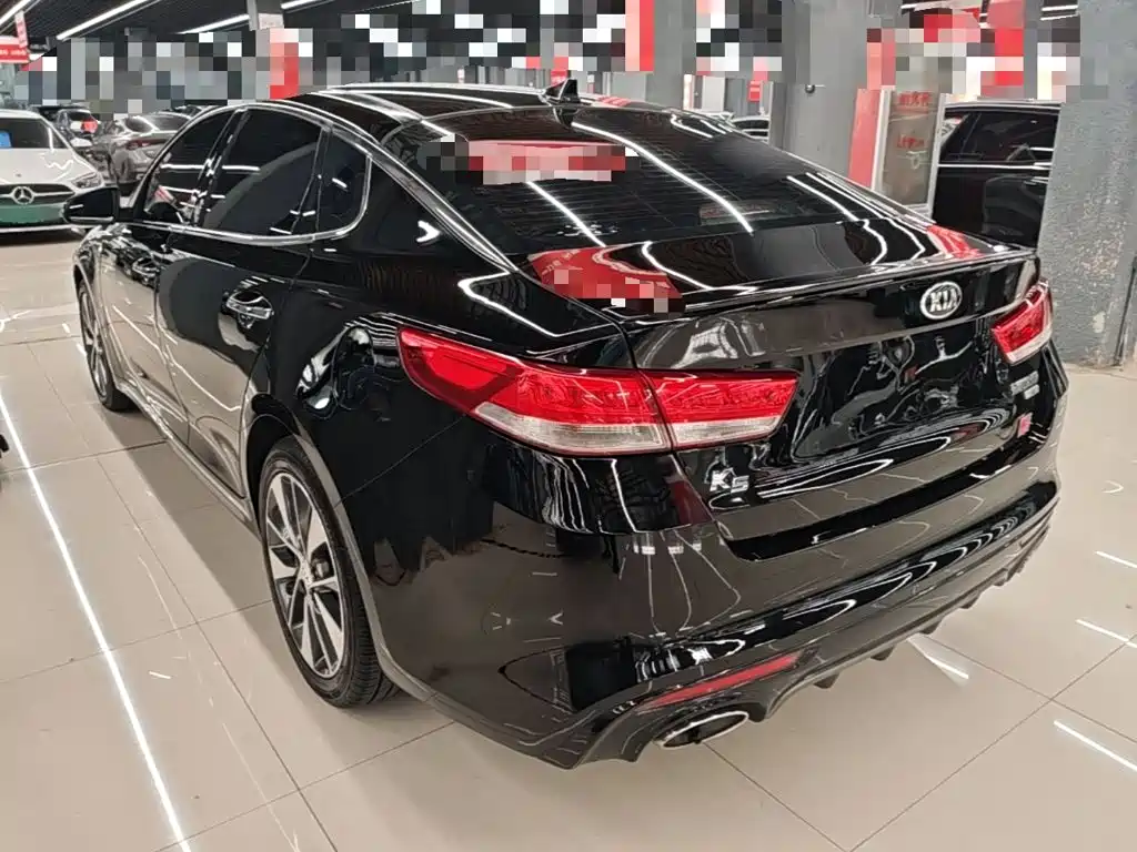 Kia K5 — миниатюра 5