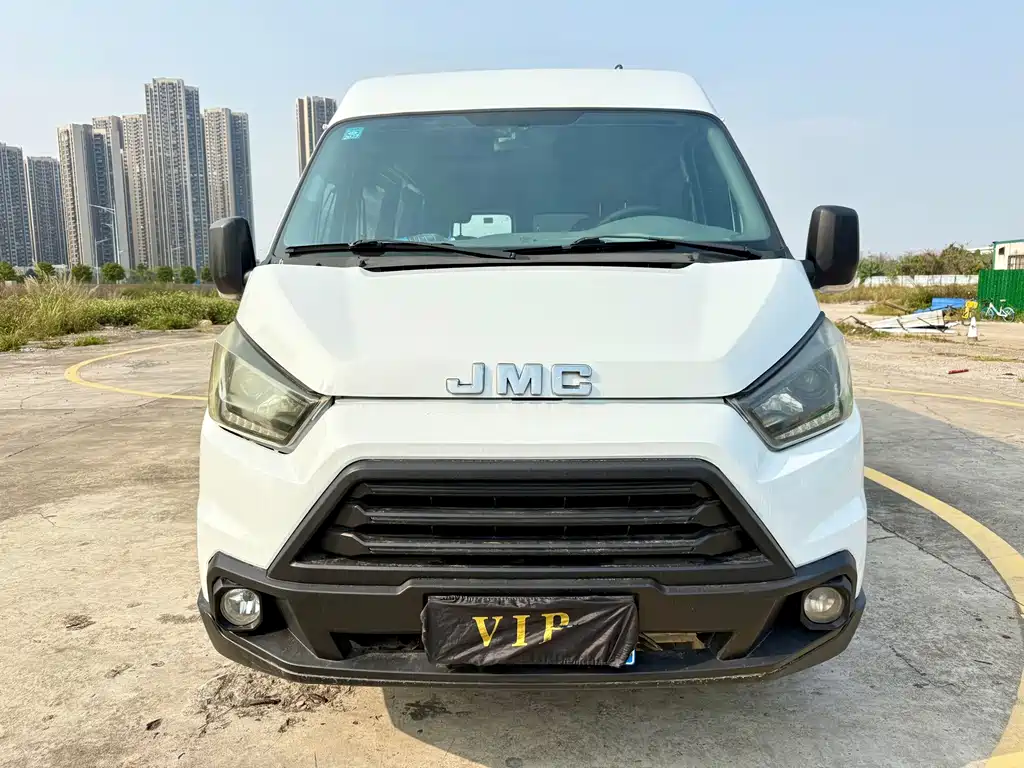 JMC Tesla — миниатюра 2
