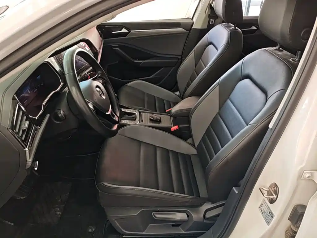Volkswagen Sagitar — миниатюра 15