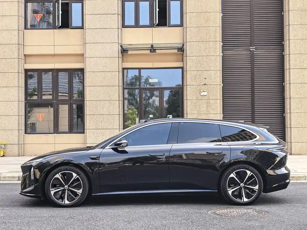 NIO ET5T — миниатюра 8