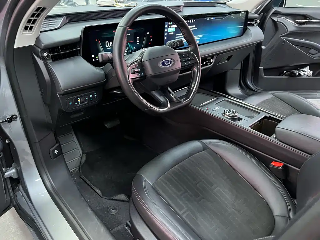 Ford Mondeo — миниатюра 8