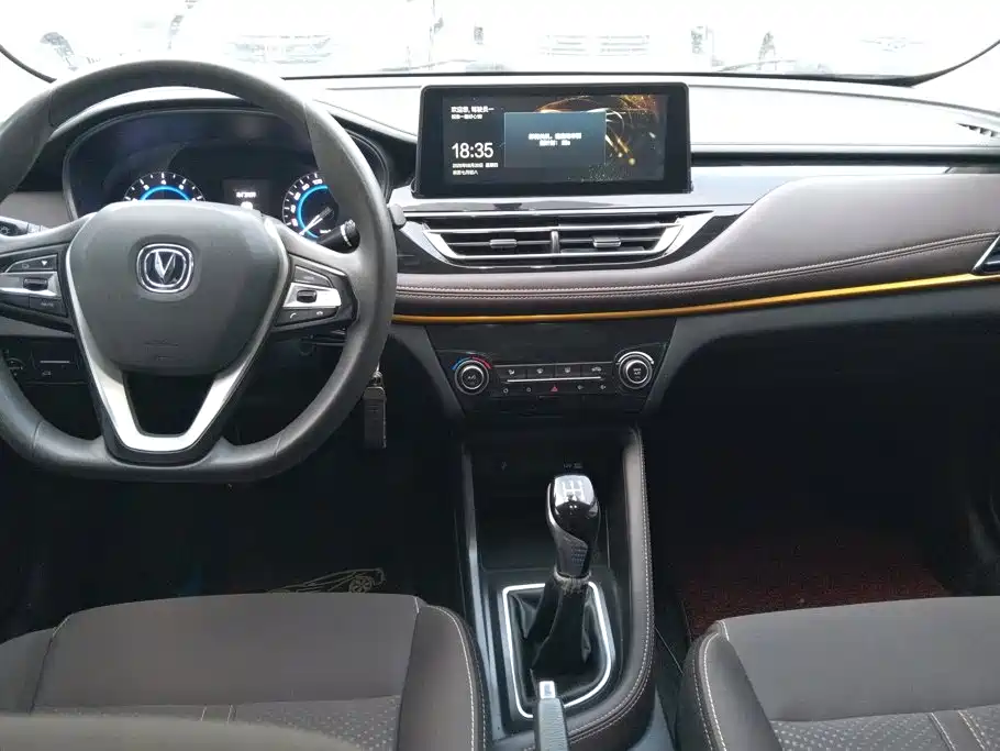 Changan Eado DT — миниатюра 12