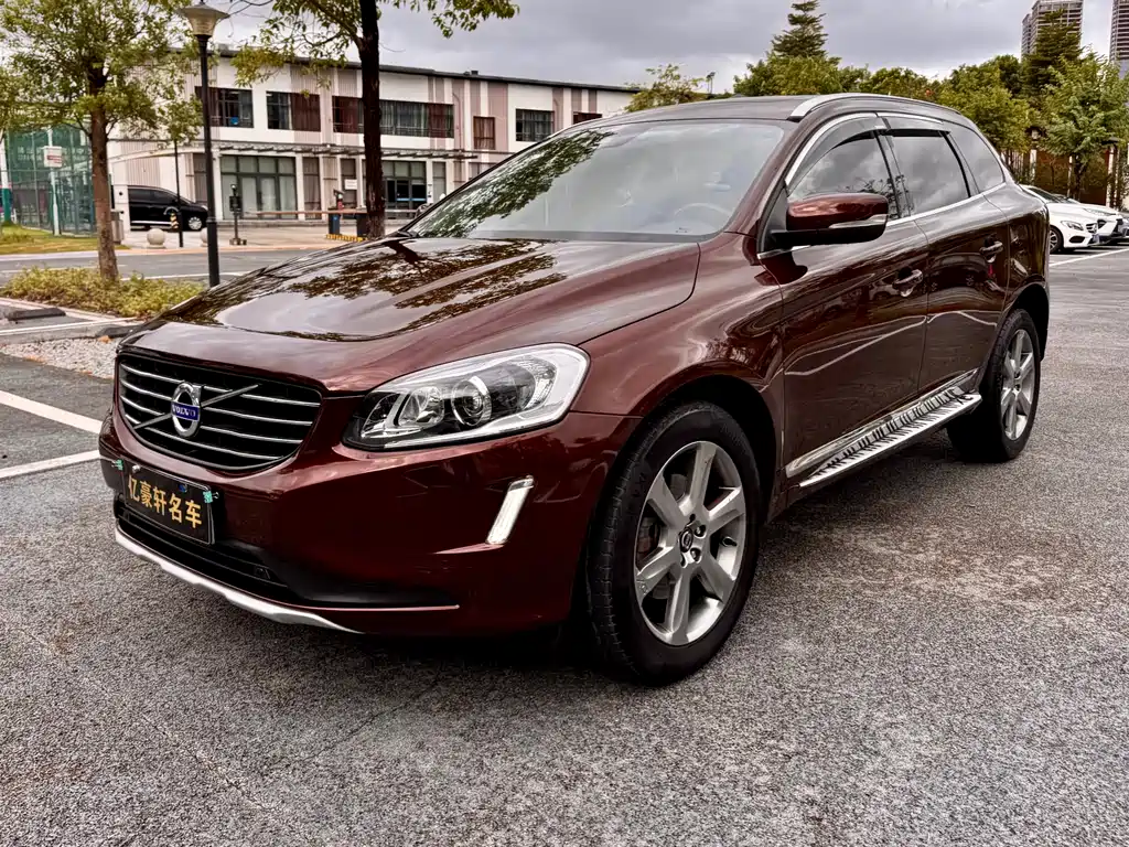 Volvo XC60 (Import) 2015