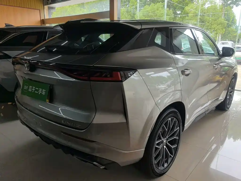 Changan UNI-Z — миниатюра 7
