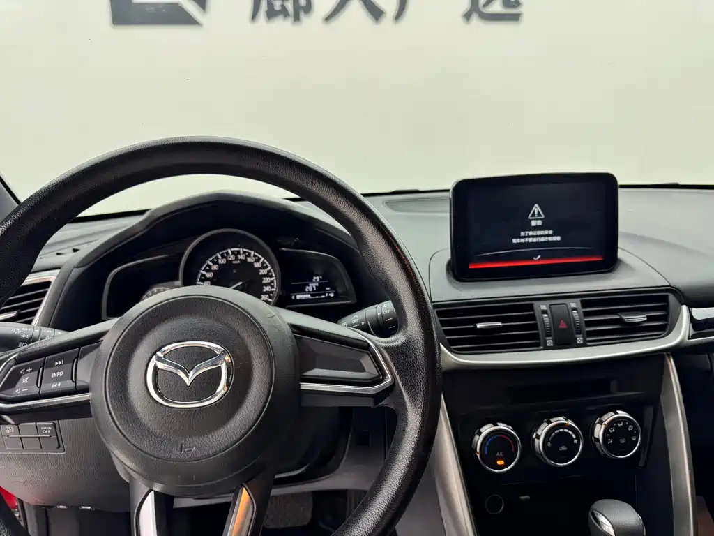 Mazda CX-4 — миниатюра 11