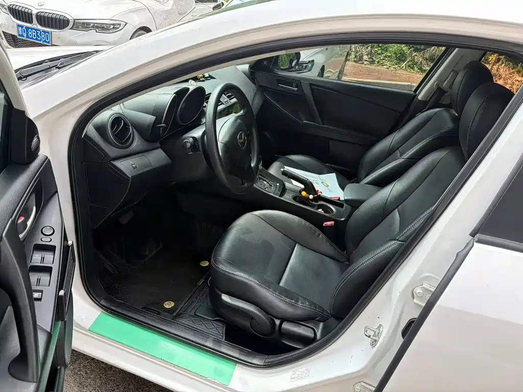 Mazda 3 Xingcheng — миниатюра 4