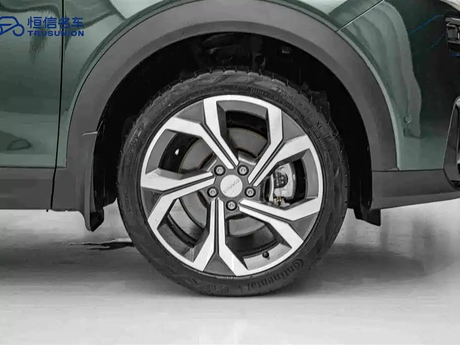 Lynk & Co 06 — миниатюра 11