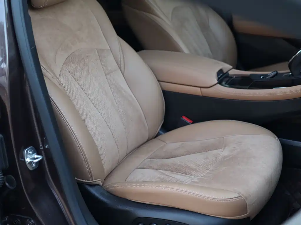 Buick LaCrosse — миниатюра 27
