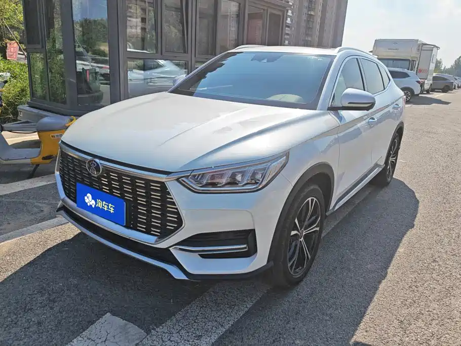 BYD PLUS