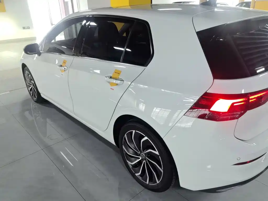 Volkswagen Golf — миниатюра 5