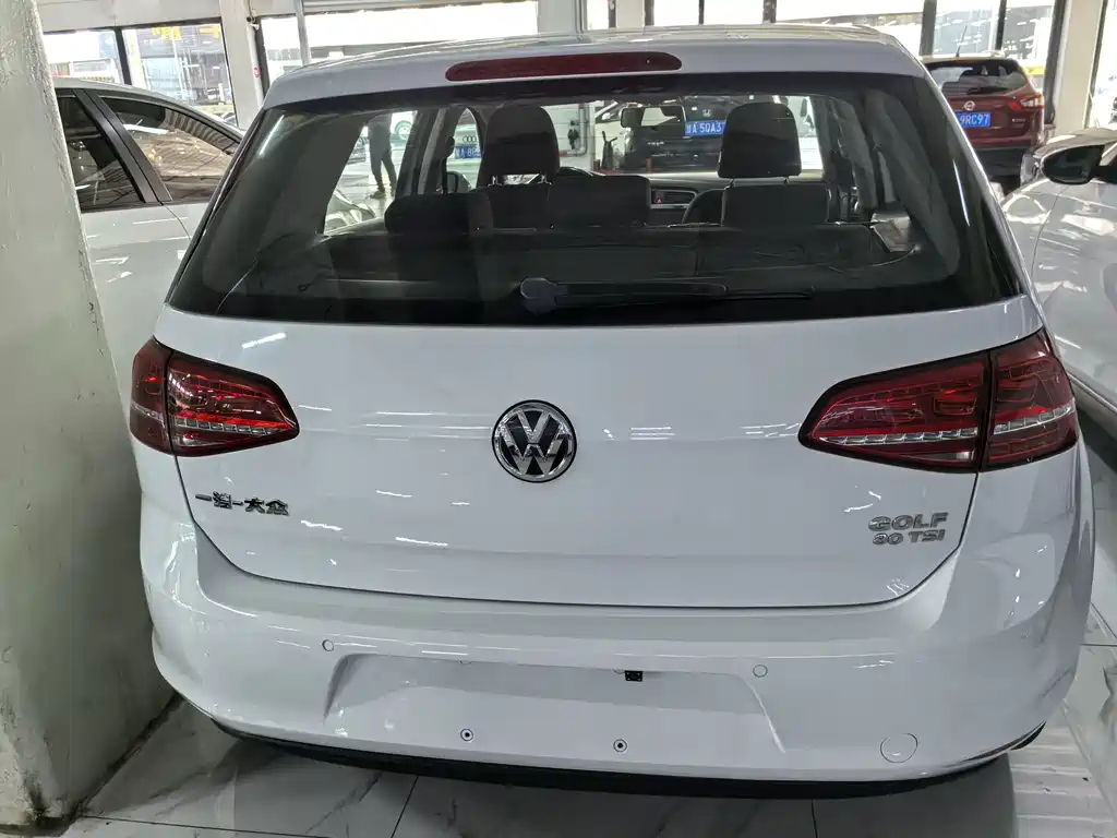 Volkswagen Golf — миниатюра 5