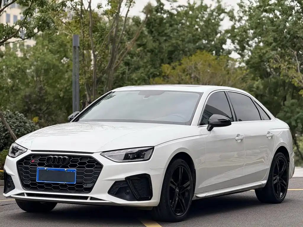 Audi A4L 2021