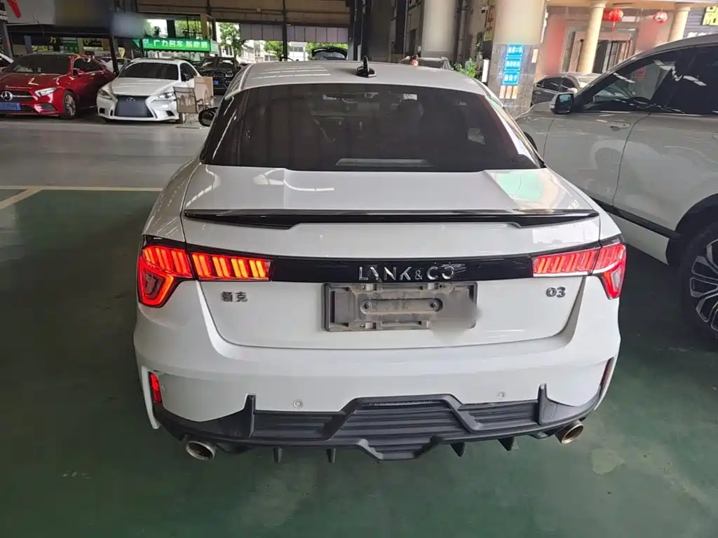 Lynk & Co 03 — миниатюра 6