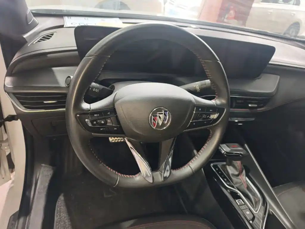Buick Verano — миниатюра 11