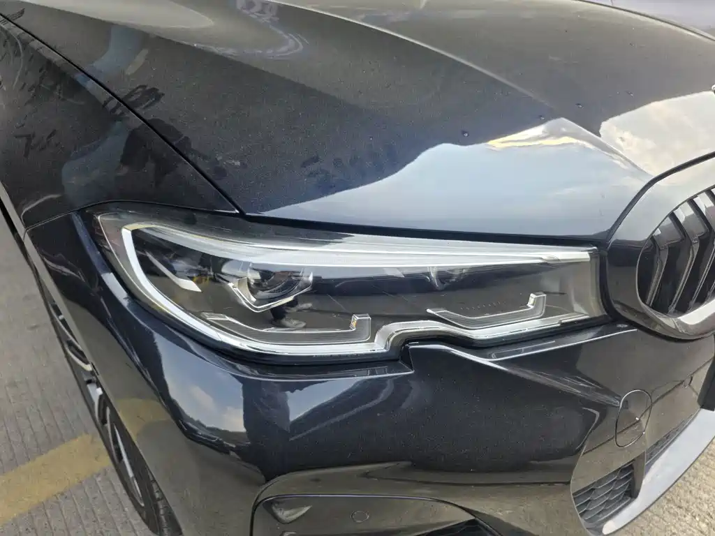 BMW 3 Series — миниатюра 25