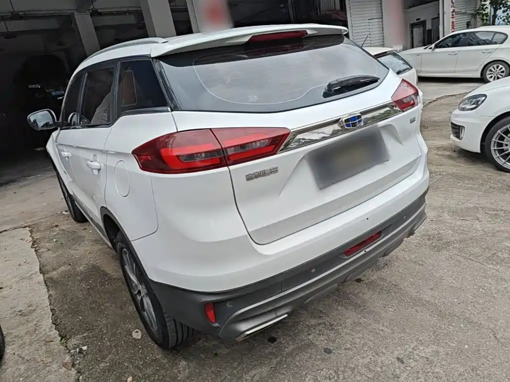 Geely Boyue — миниатюра 5