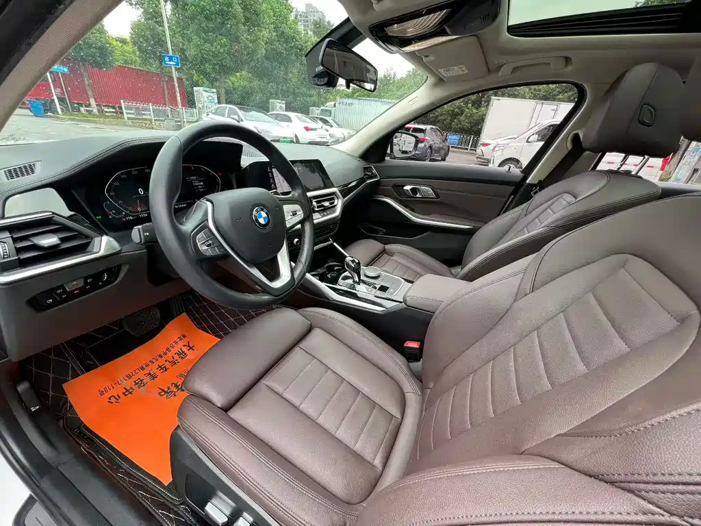 BMW 3 Series — миниатюра 4