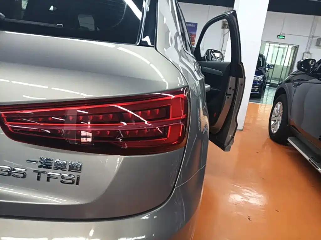 Audi Q3 — миниатюра 8