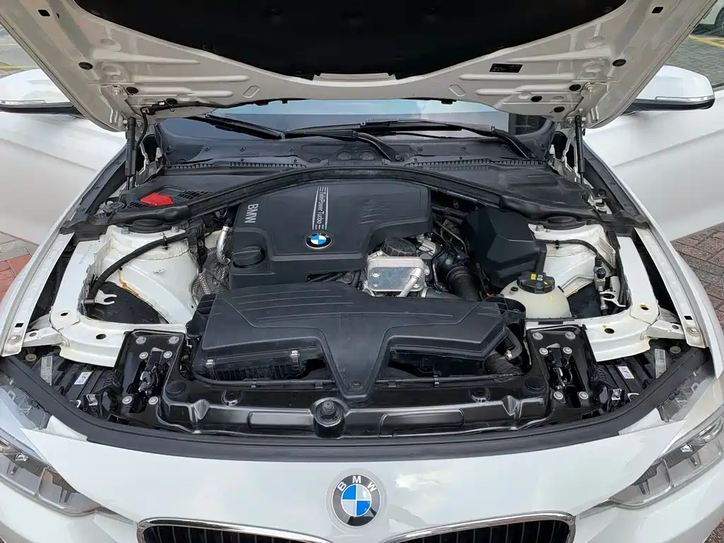 BMW 3 Series — миниатюра 19