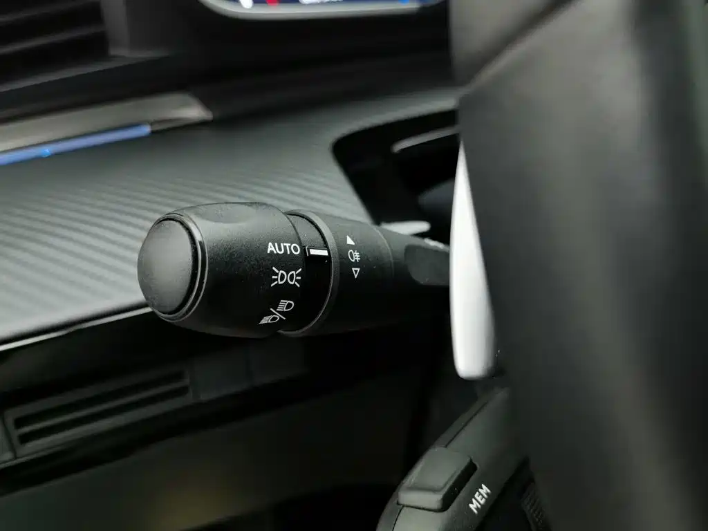 Peugeot 508 — миниатюра 21