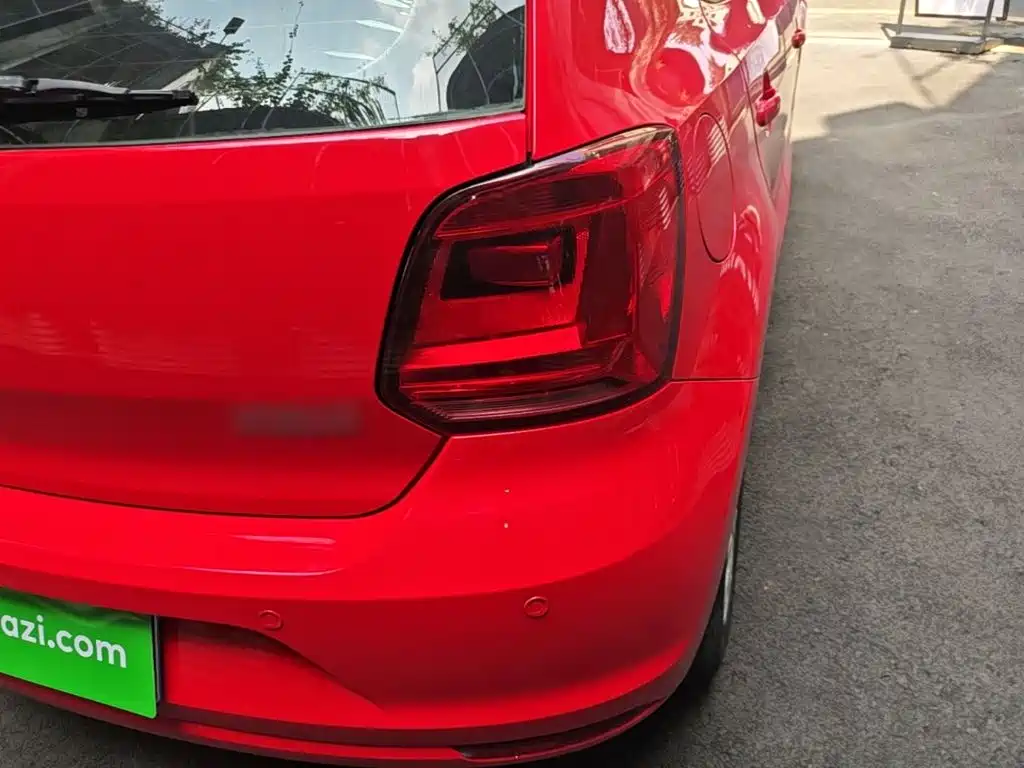 Volkswagen Polo — миниатюра 8