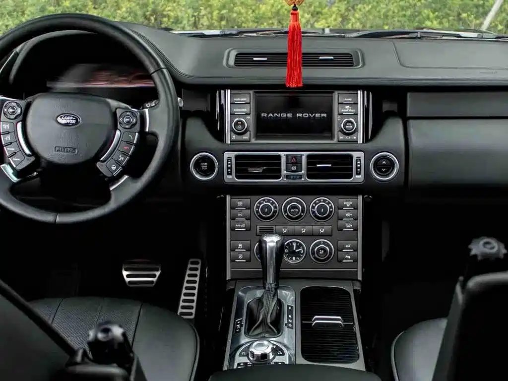 Land Rover Range Rover — миниатюра 15