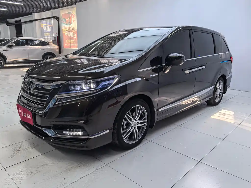 Honda Elysion 2019