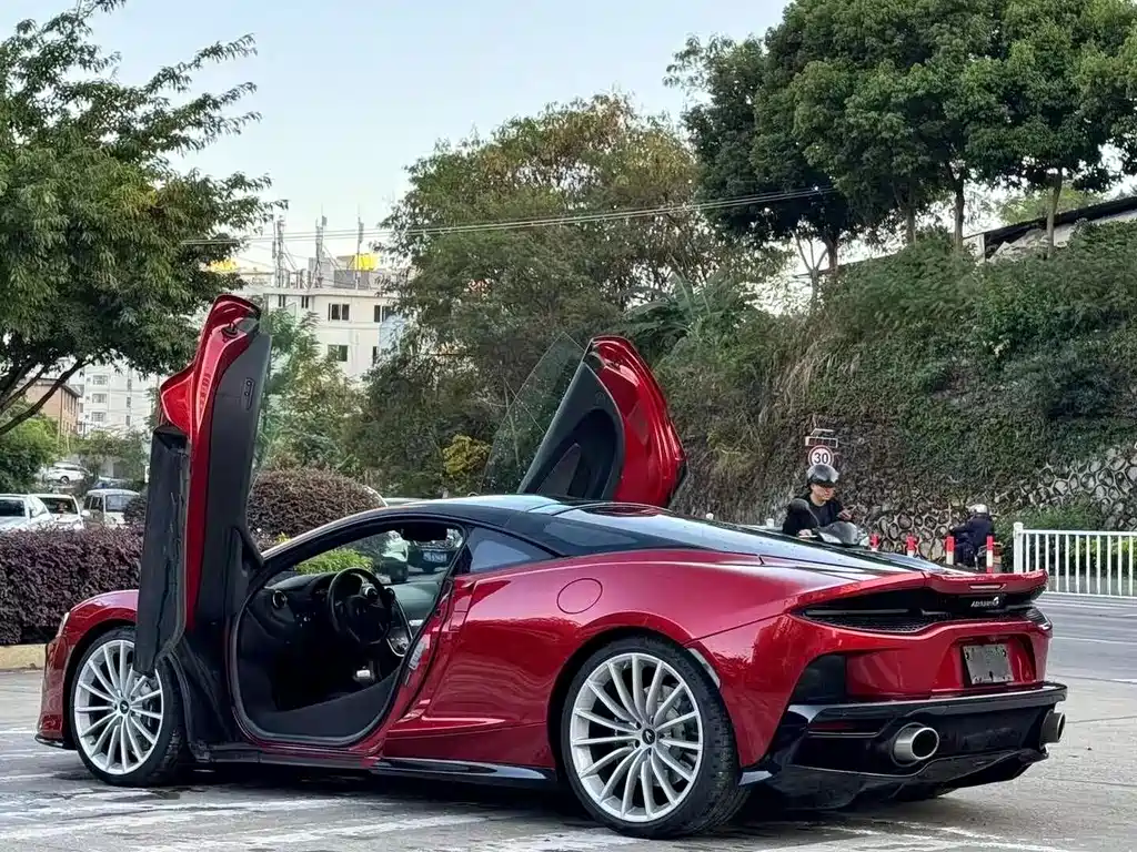 McLaren GT 2019 4.0T