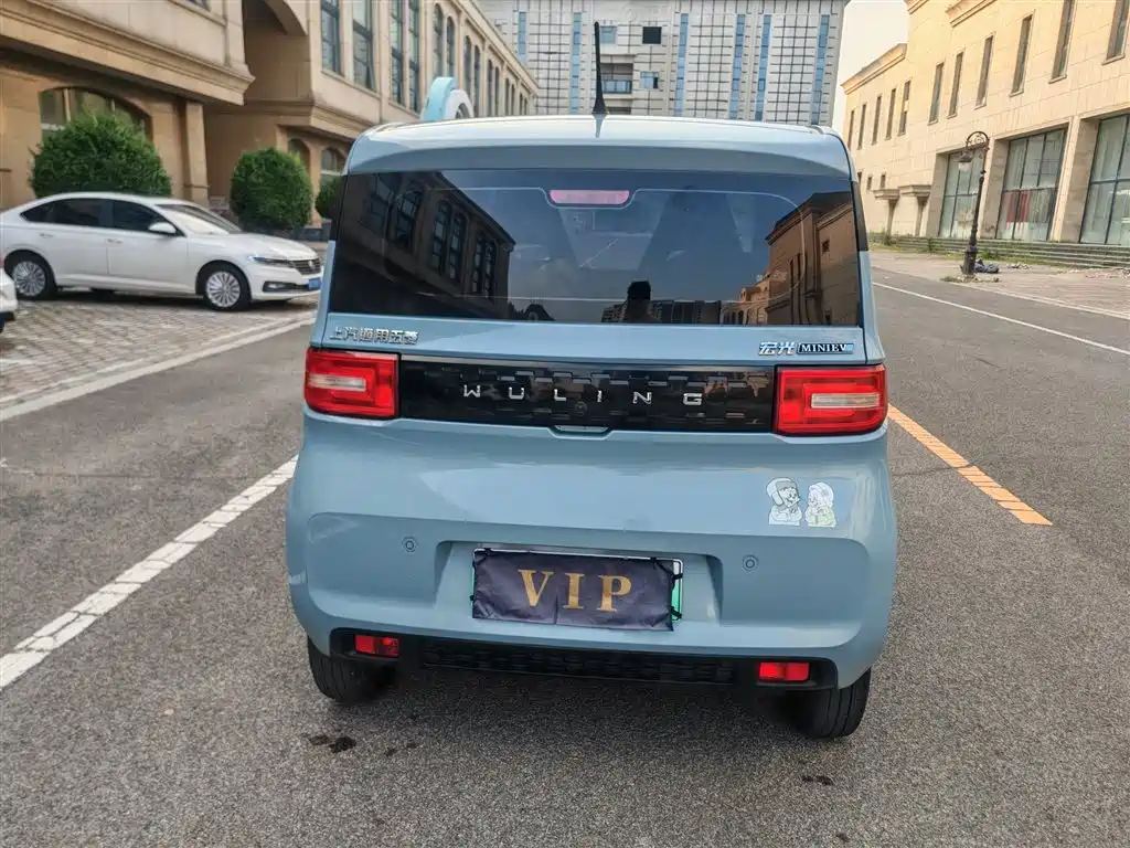 Wuling MINIEV — миниатюра 20