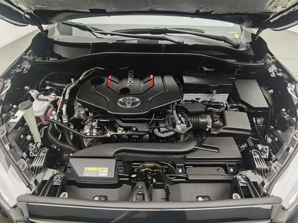 Toyota Frontlander — миниатюра 6