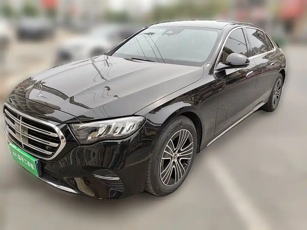 Mercedes-Benz E-Class 2025
