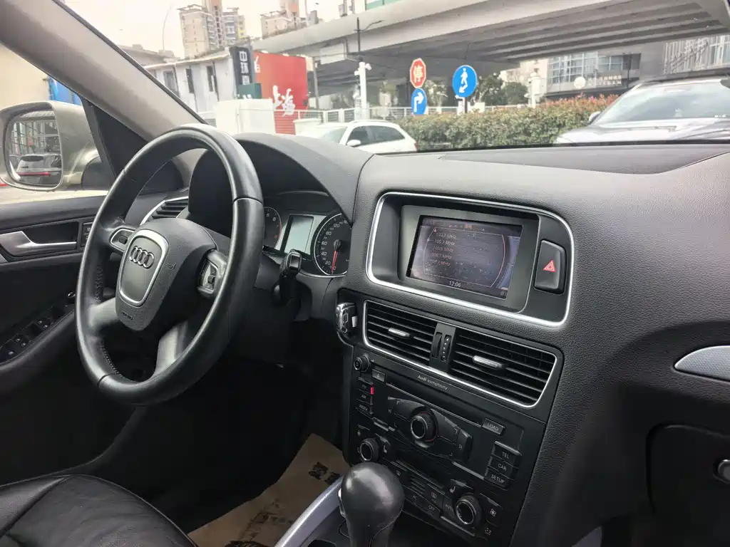 Audi Q5 — миниатюра 12