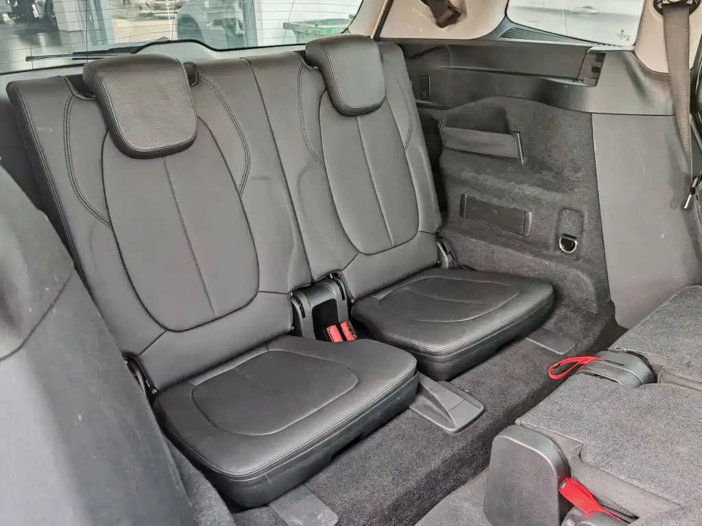 BMW 2 SERIES MULTIFUNCTIONAL STATION WAGON