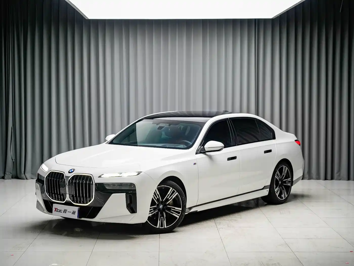 宝马7系 2026款 740Li 尊享型 M运动套装 2026