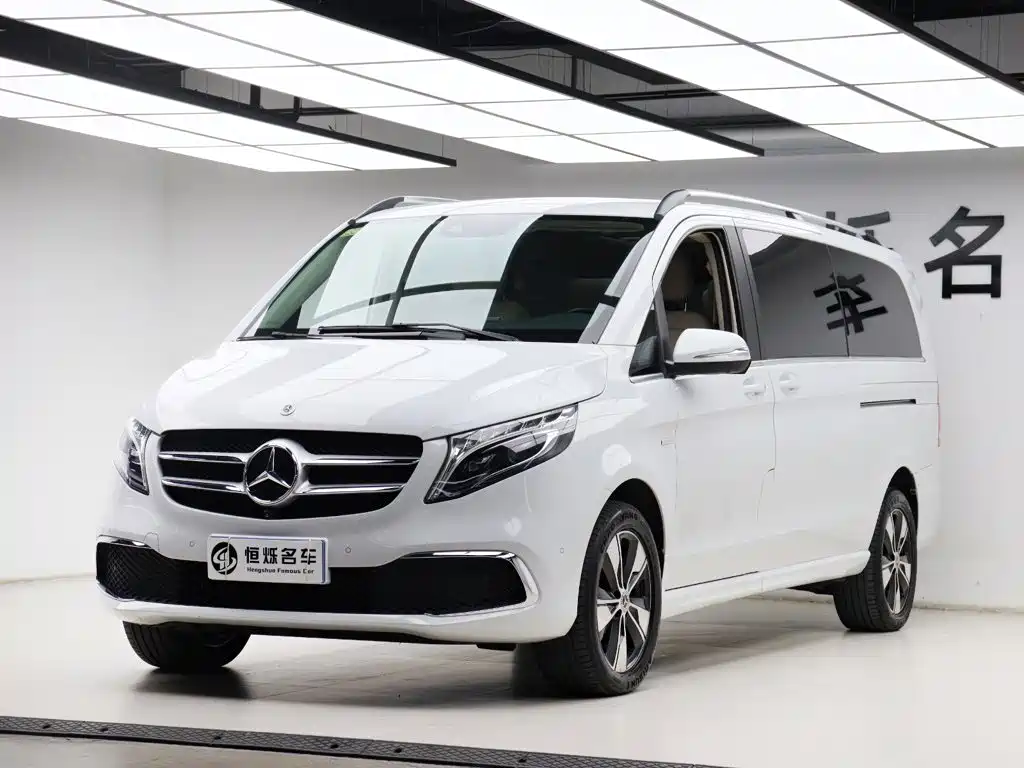 Mercedes-Benz V-Class — миниатюра 32