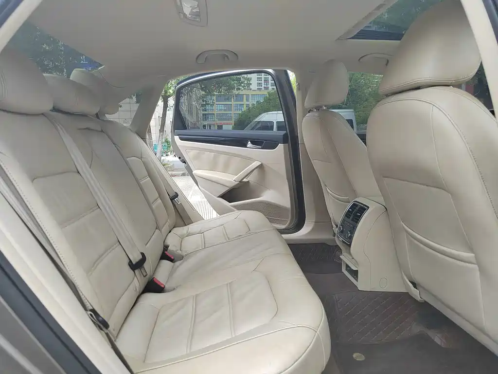 Volkswagen Passat — миниатюра 5