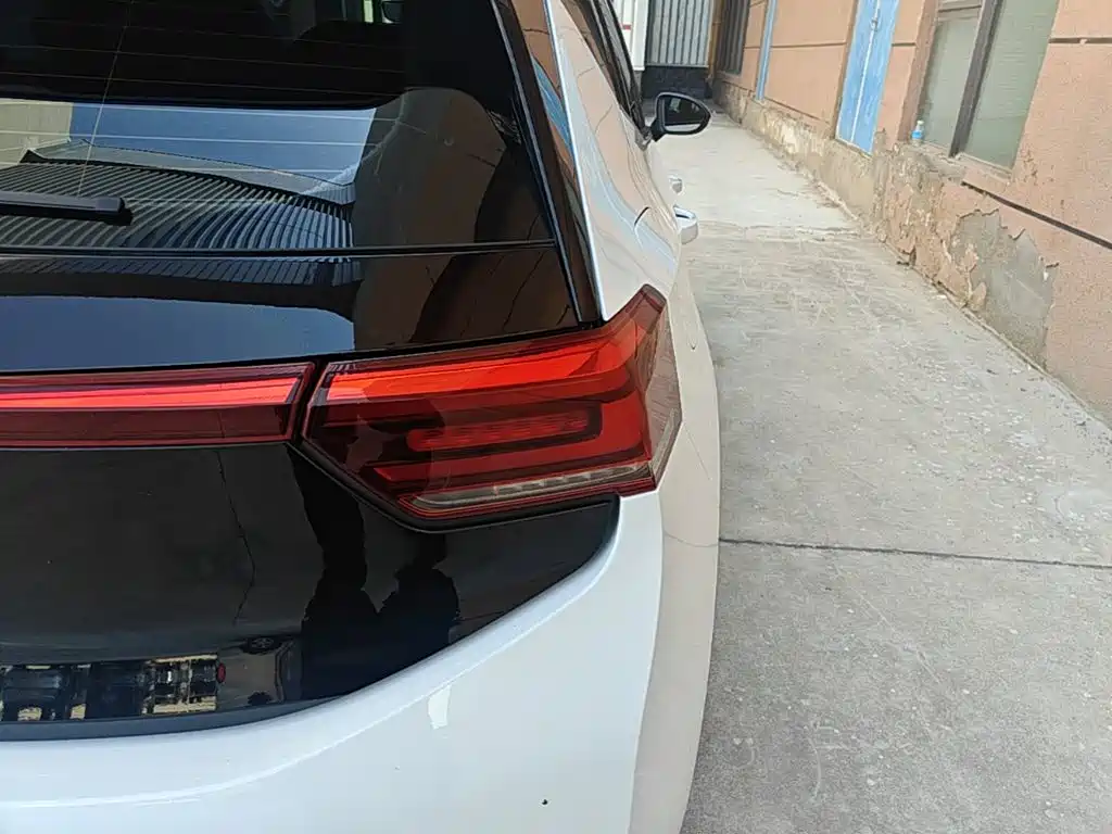 Volkswagen ID.3 — миниатюра 8