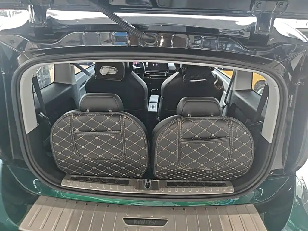 Baojun KiWi EV — миниатюра 19